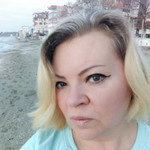 Anna, 52