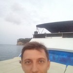 Denis, 39
